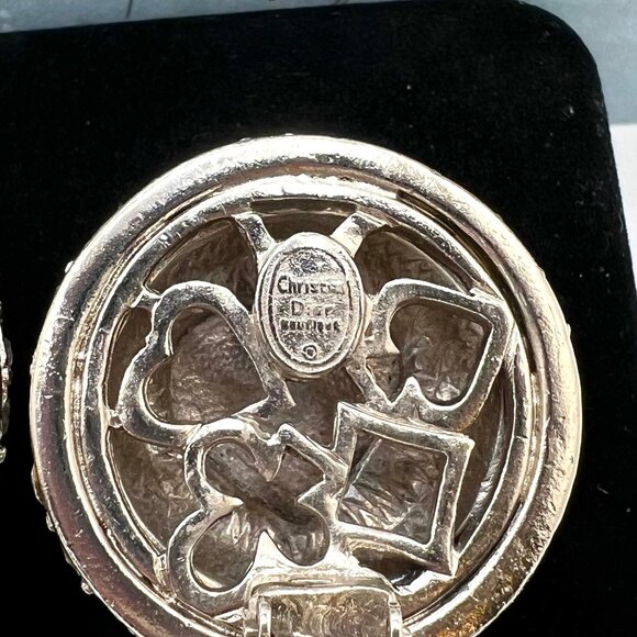 Christian Dior Boutique "Love is in the Air" CLIP Earrings - Picture 7 of 7